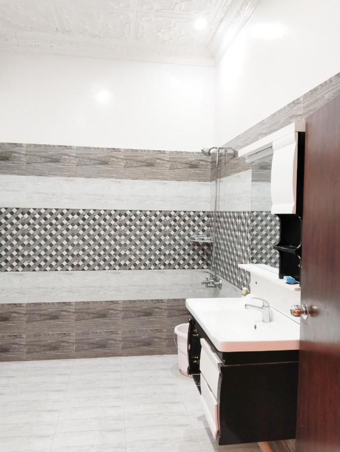 Royal Grace Guest House Islamabad Eksteriør billede