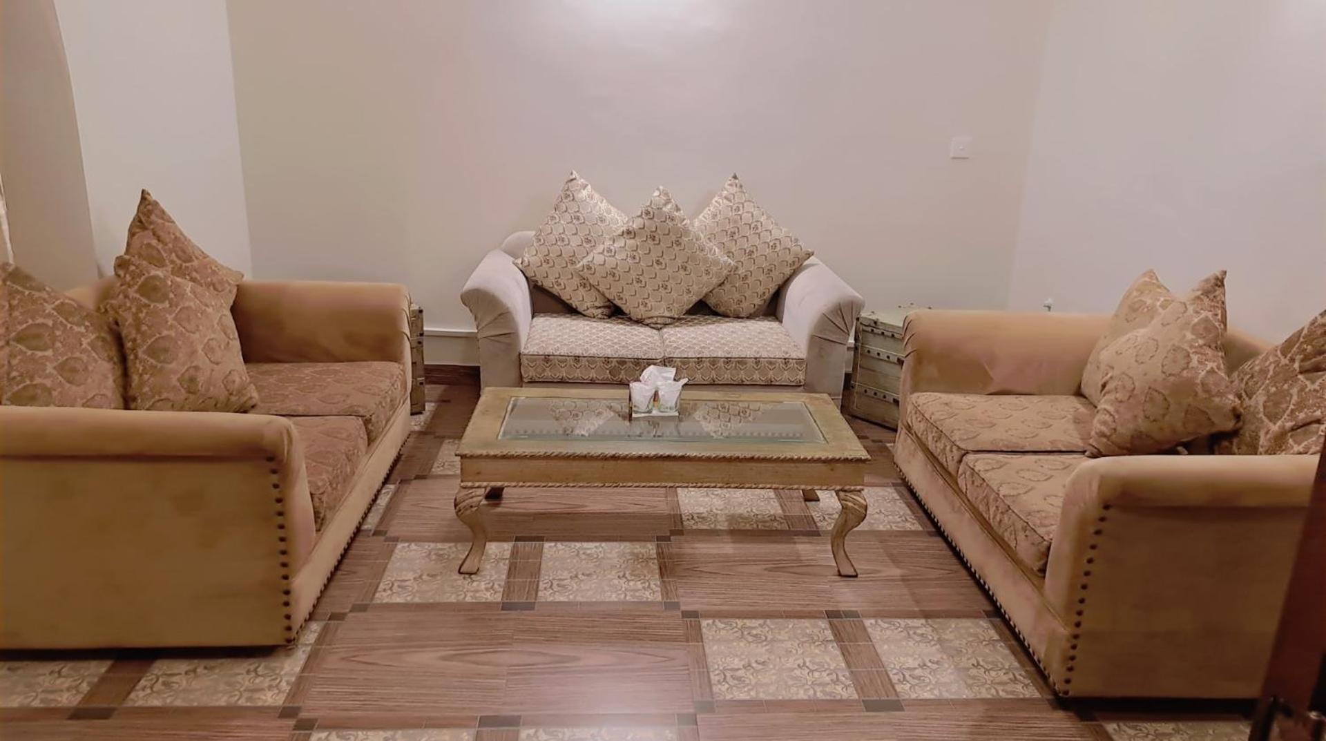 Royal Grace Guest House Islamabad Eksteriør billede