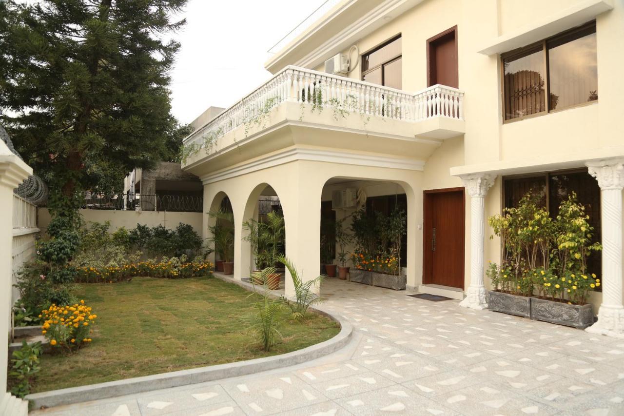 Royal Grace Guest House Islamabad Eksteriør billede