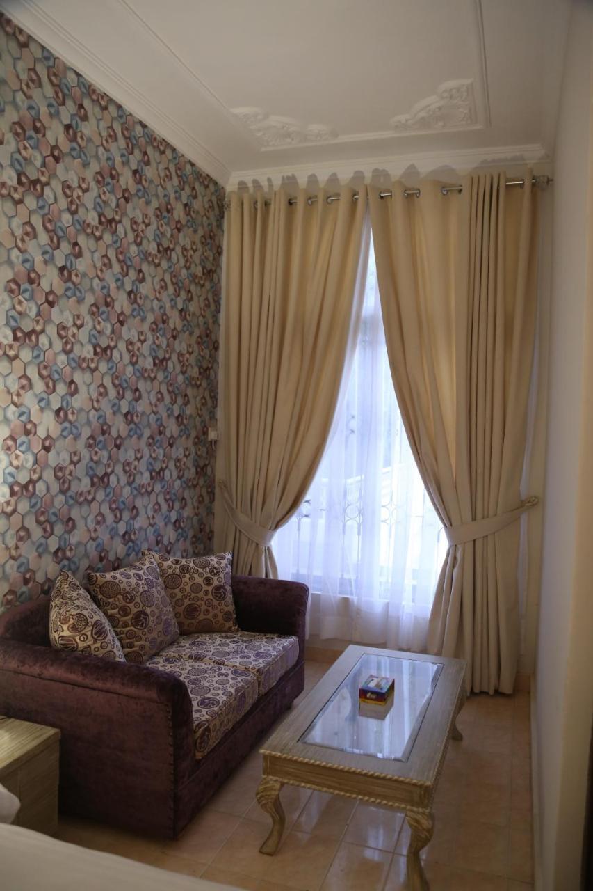 Royal Grace Guest House Islamabad Eksteriør billede