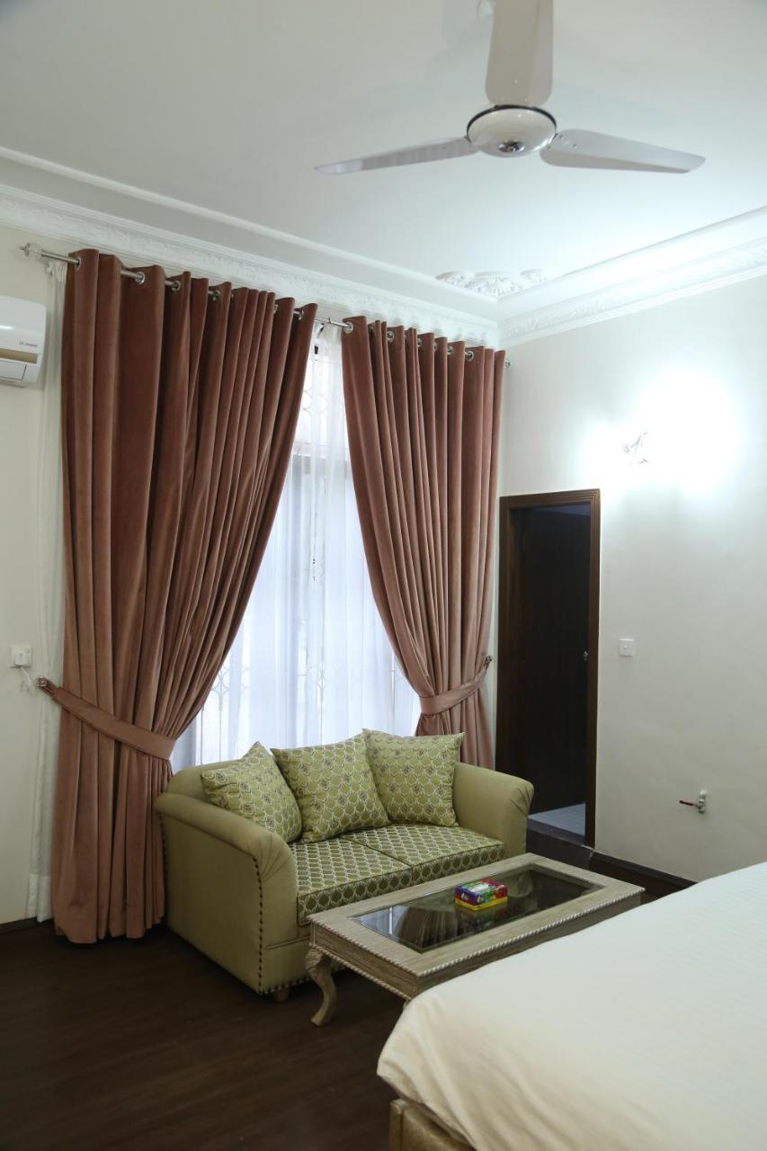 Royal Grace Guest House Islamabad Eksteriør billede